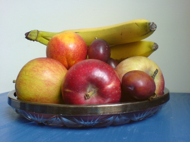 fruits-1326399-640x480